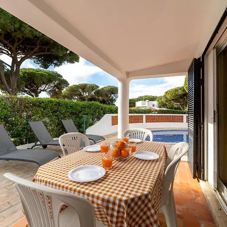 Uno By Hellovacations Loulé