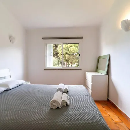 Uno By Hellovacations