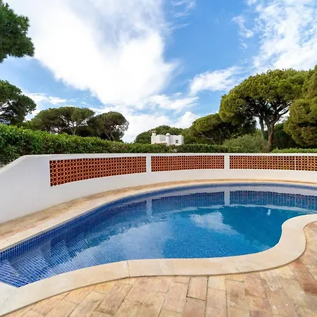 Uno By Hellovacations Loulé